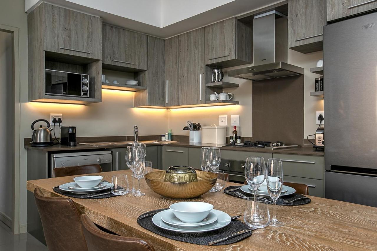 The Serviced Apartment Collection At The Tyrwhitt Rosebank Johannesburg Exterior foto