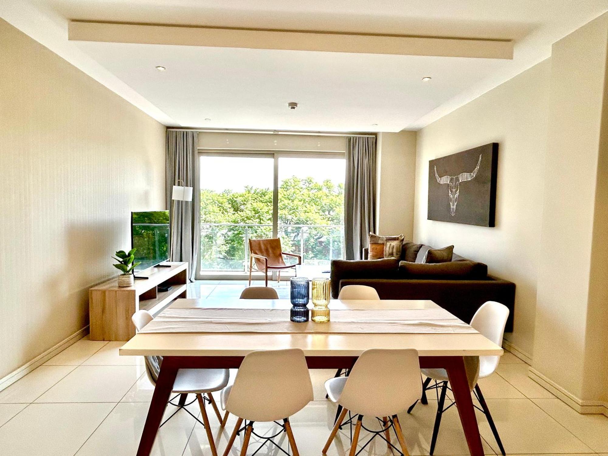 The Serviced Apartment Collection At The Tyrwhitt Rosebank Johannesburg Exterior foto